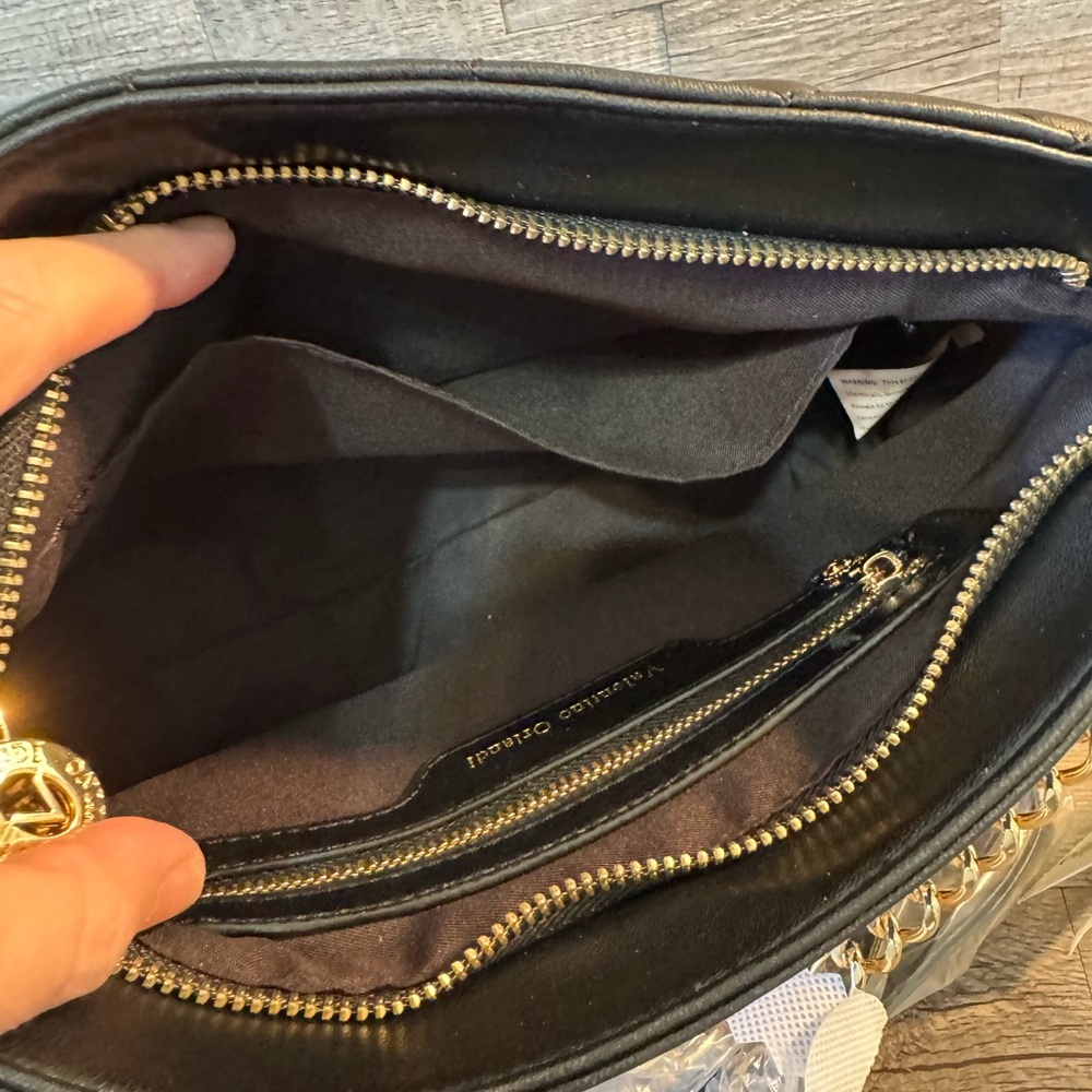 NWT Valentino Orlandi Black Quilted Crossbody Bag - Picture 8 of 8